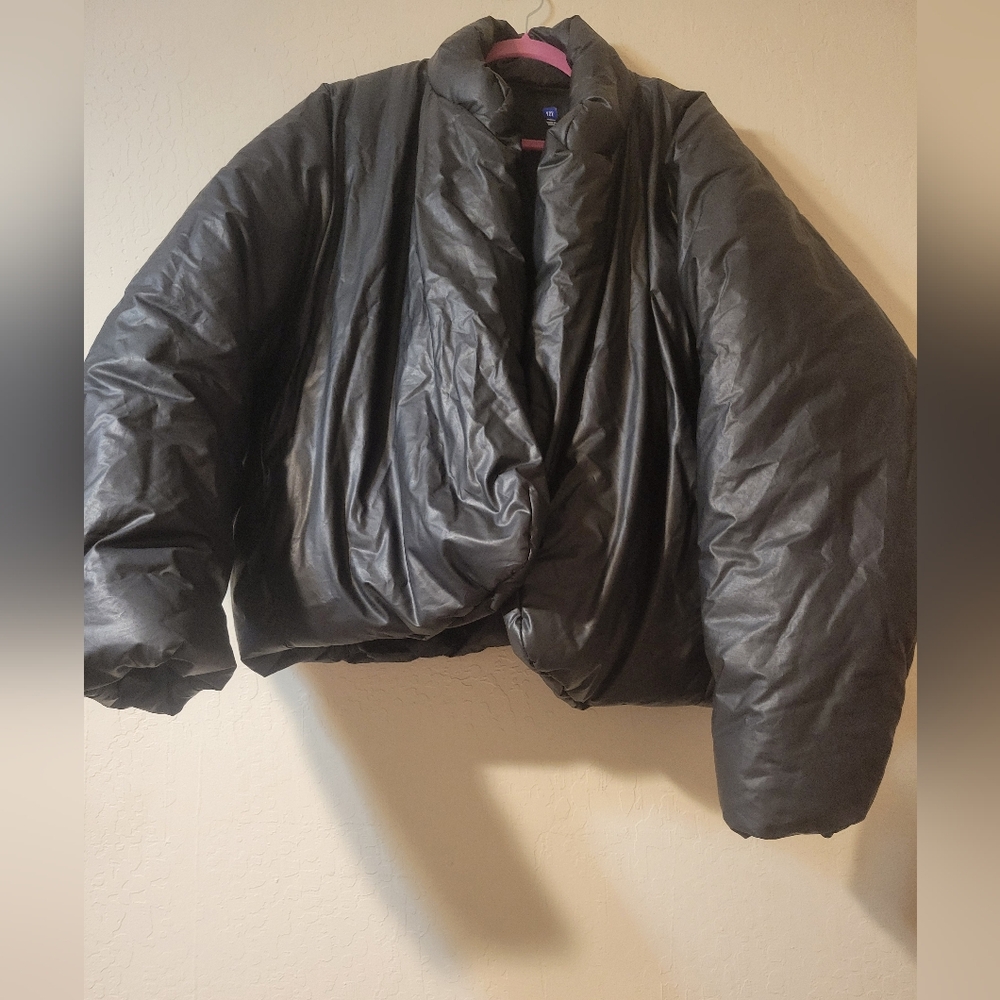 Yeezy Black Puffer Jacket